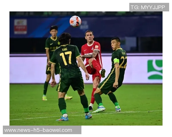 中国足球2025展望：国字号中超队外战失利苏超热潮激发民间足球热情