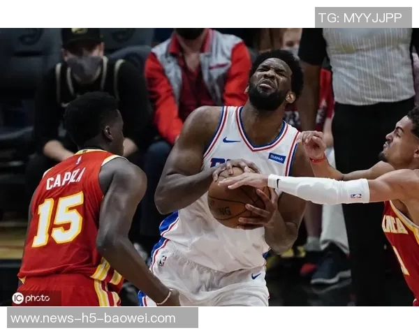 恩比德训练中右膝酸痛将进行影像检查以确认伤情